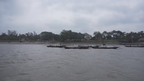 the ganges river is flowing.