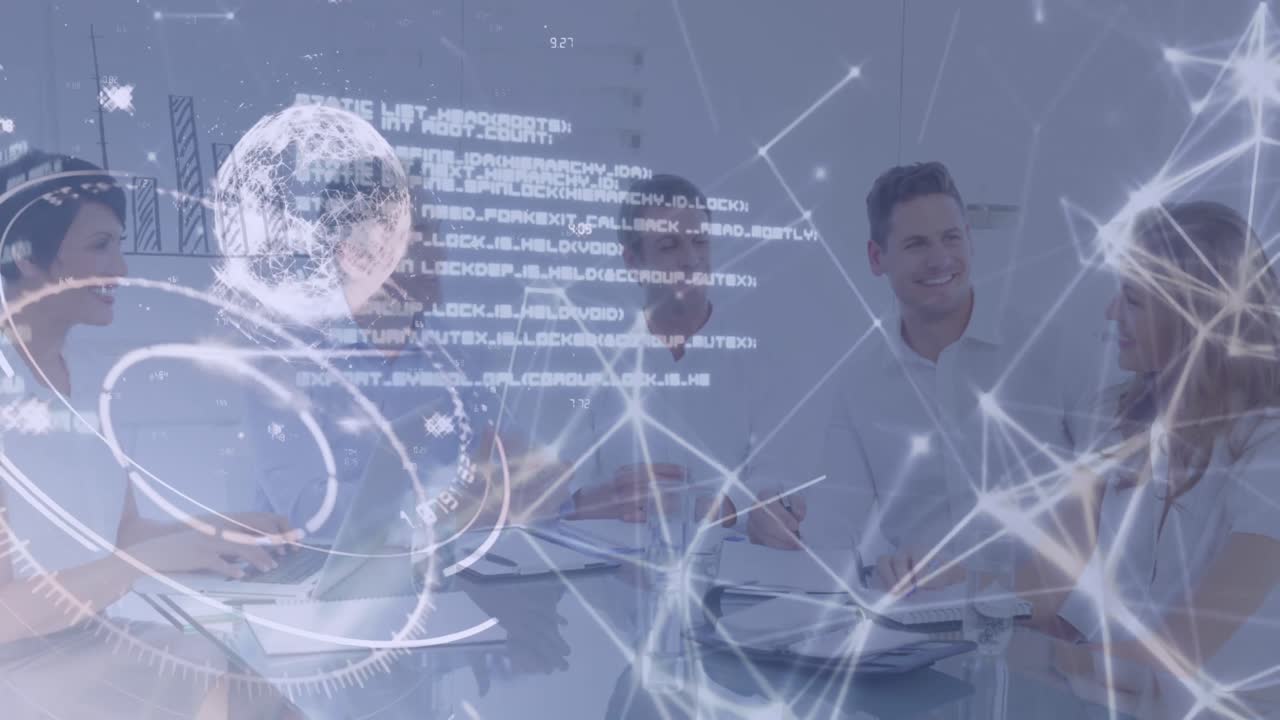 animación del procesamiento de datos y el mundo sobre diversas personas de negocios en la oficina