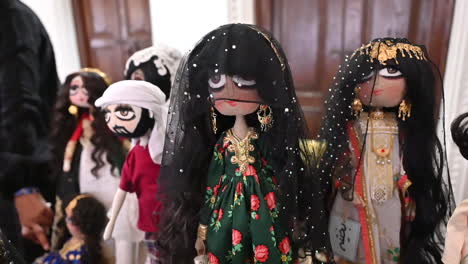 traditional emirati dolls in traditional arabic dress