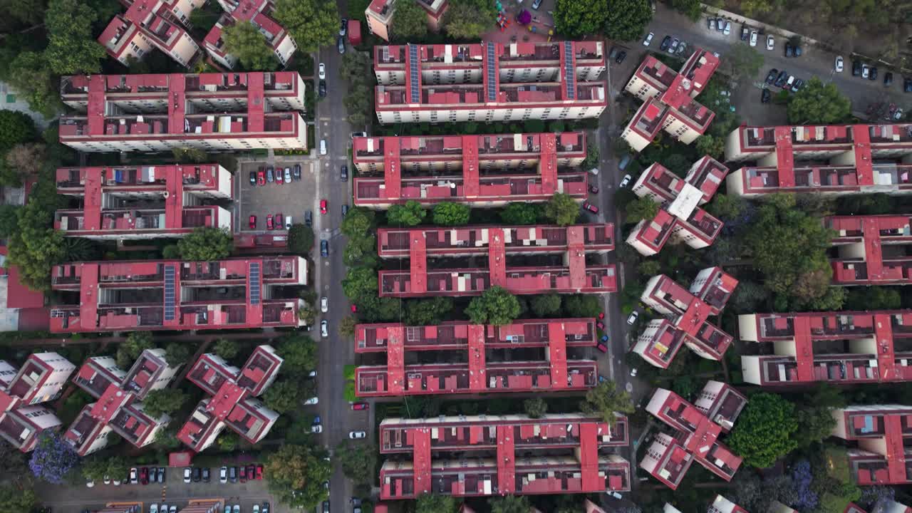 From above, blocks of housing units with geometric shapes