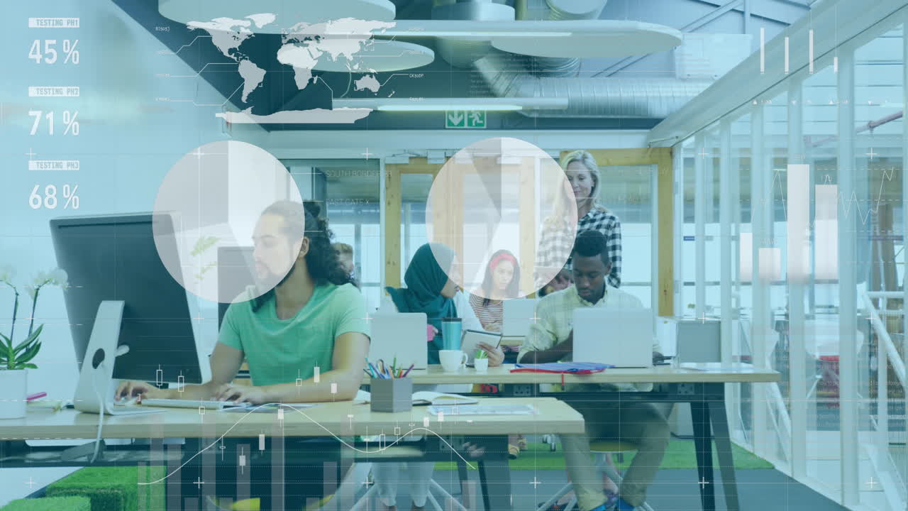 animación del procesamiento de datos estadísticos contra un equipo de diversos colegas que trabajan en la oficina.