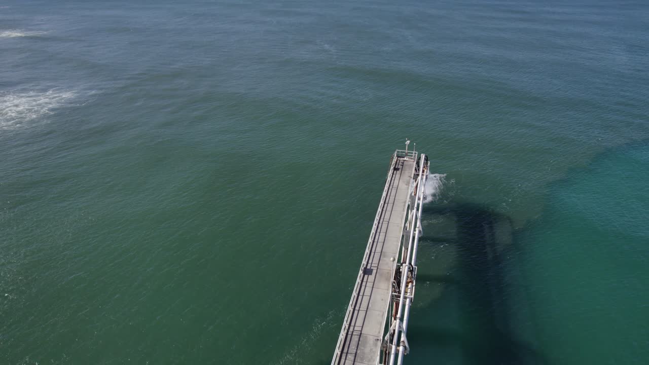 sistema de desvio de areia de tweed na praia de letitia