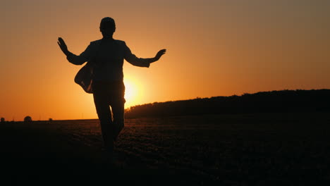 woman enjoying a sunset walk