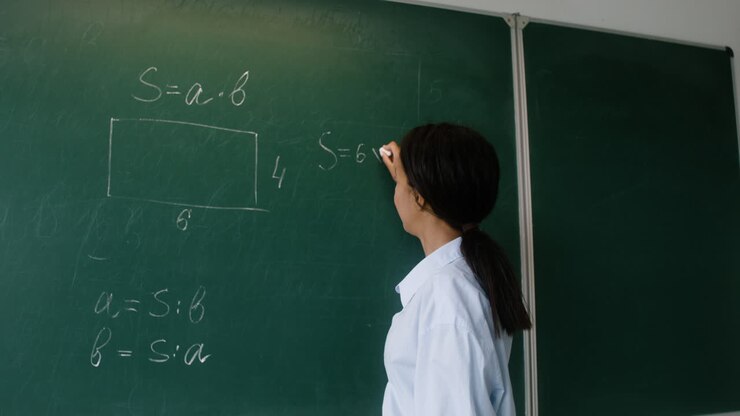 Teacher explaining.