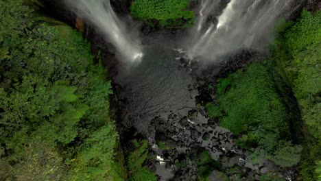 sekumpul waterfall bali indonesia 2018