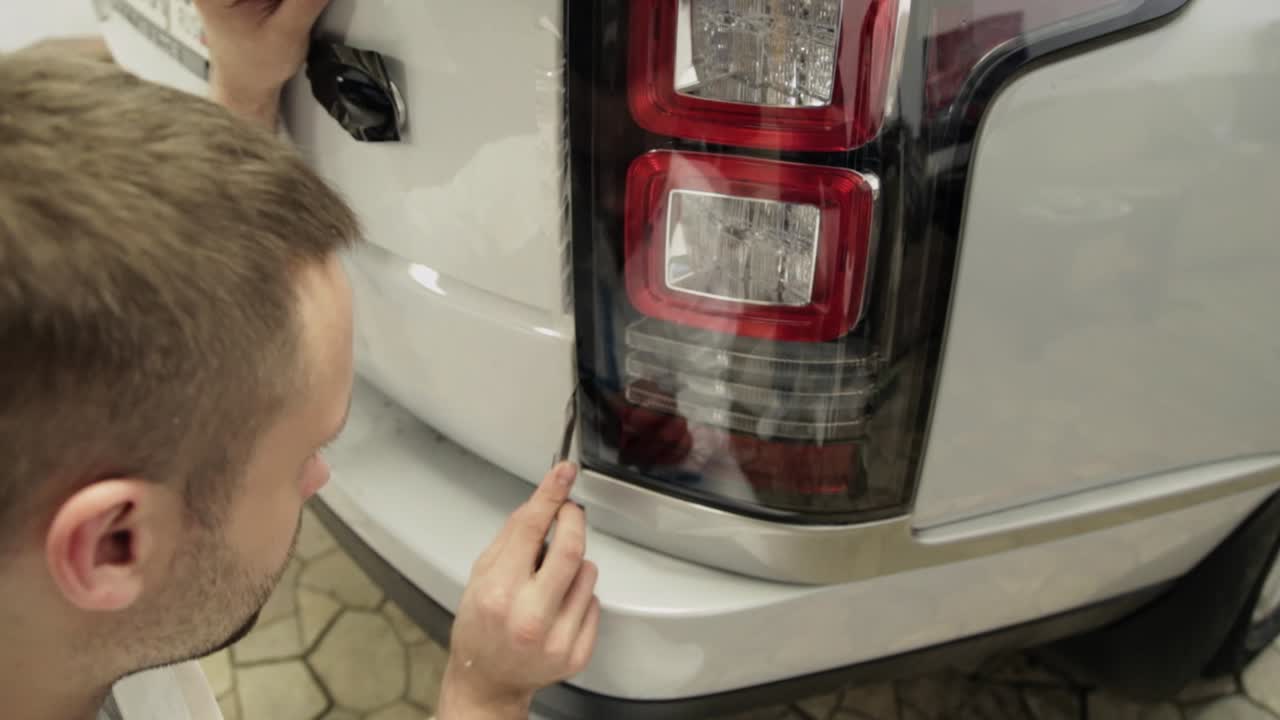Applying Vinyl Wrap to a Car Tail Light