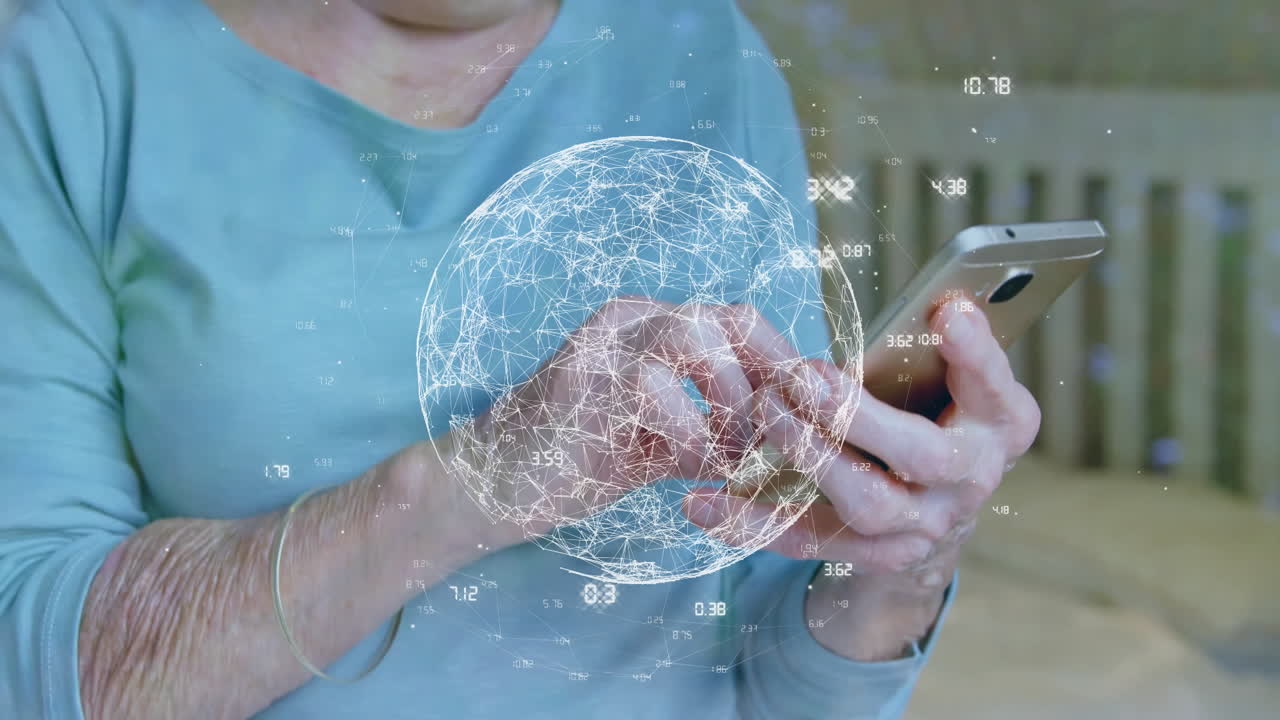 uso de teléfonos inteligentes, persona mayor con conexiones a la red y animación de procesamiento de datos