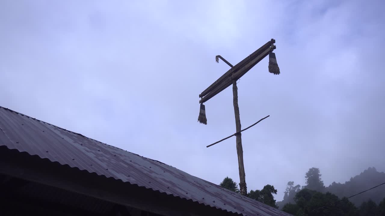 este es el símbolo de la aldea tradicional en arunachal pradesh