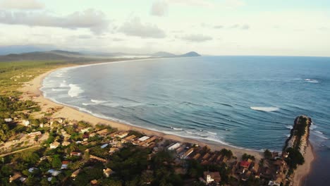 chacahua, méxico, destino de surf con larga playa