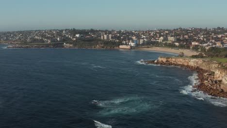 Escenas-De-Textura-De-Playa-Y-Roca-Alrededor-De-Sydney-Australia