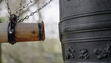 Peace-Bell-At-Japanese-Garden-In-Hasselt,-Belgium---close-up