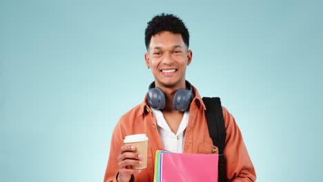 Café,-Libros-Y-Auriculares-Con-Un-Estudiante