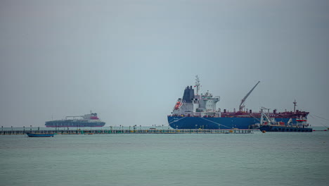 Cargo-ship-of-the-port-of-Kalafrana,-Malta---time-lapse