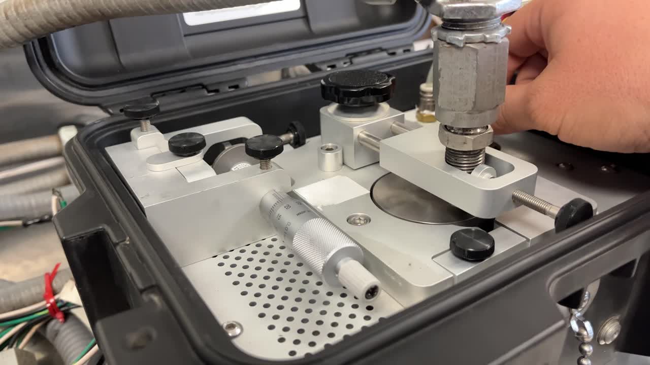 산업용 기기 및 속도 센서의 시험