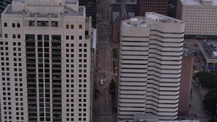 Vista de cima de edifícios no centro de Houston, Texas.