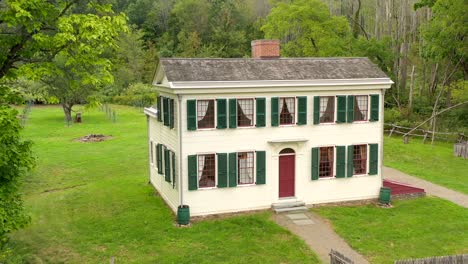 la restauración histórica de la casa de isaac hale en susquehanna, pensilvania