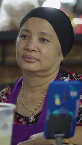retrato de una mujer madura
