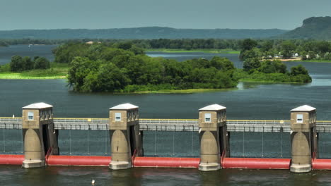 historical lock and dam no