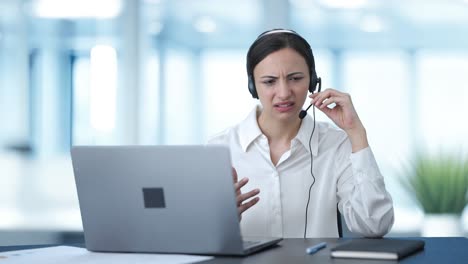 Confused-Indian-call-center-girl-talking-to-the-customer