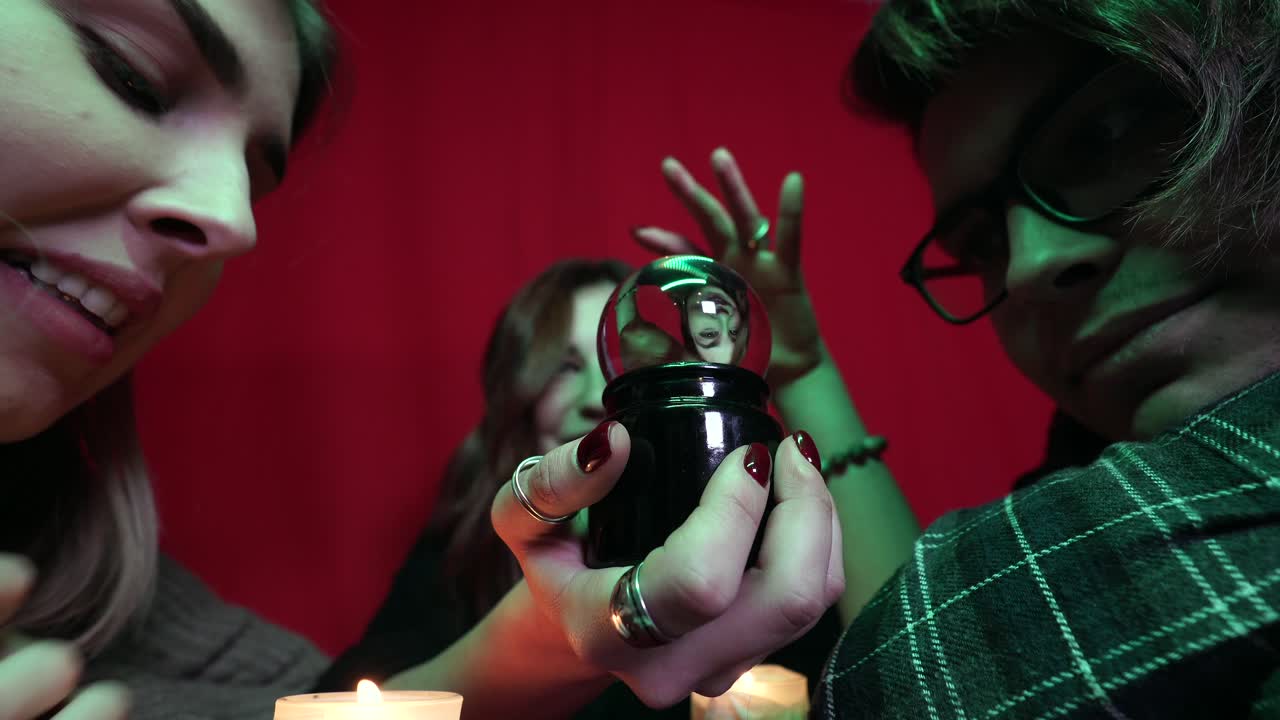 크리스탈 볼 읽기