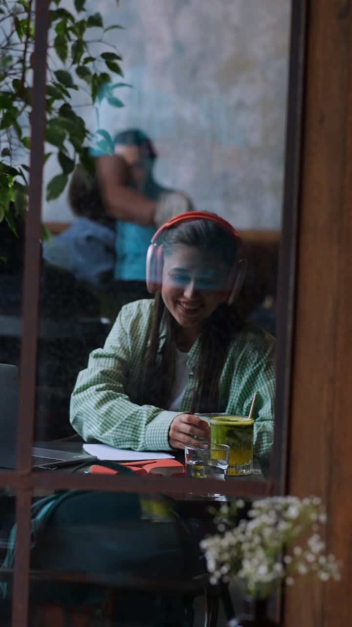 reflexiones en el café