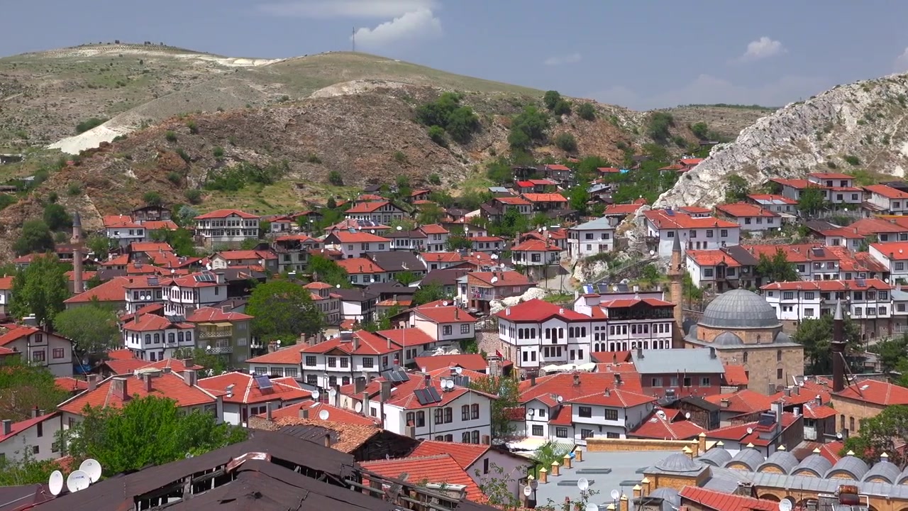 Türkiye, Beypazarı'ndaki Geleneksel Osmanlı Evlerinin Panoramik Görünümü
