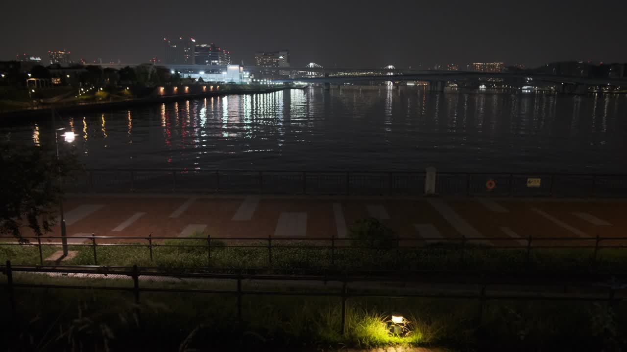 도쿄 도요수 구루리 공원 야간 전망 2022년 6월