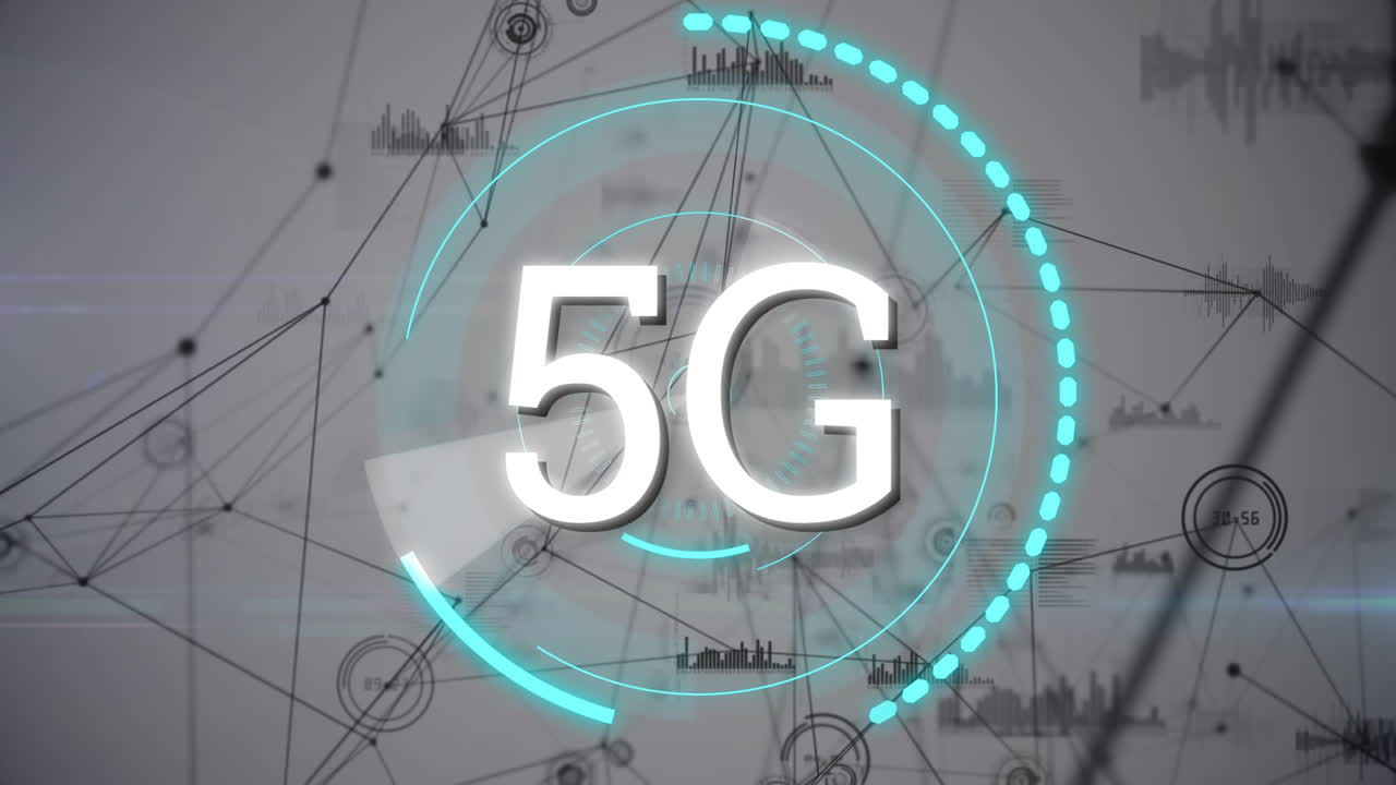 5g scritto nel mezzo di un cerchio futuristico e diversi grafici