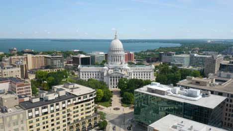 aerial view of wisconsin state capitol building - pedestal down descend