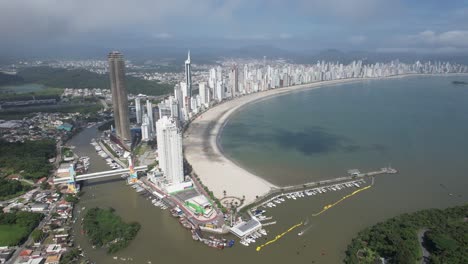 aerial vídeo of balneario camboriu beach, on the coast of santa catarina state, in south brazil