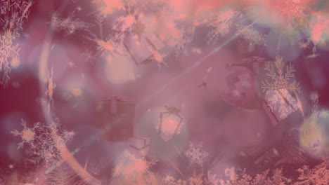 animación de regalos de navidad, bolas y nieve cayendo sobre fondo bokeh con filtro rojo