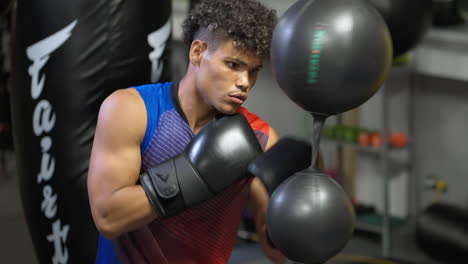 sesión de entrenamiento de boxeo