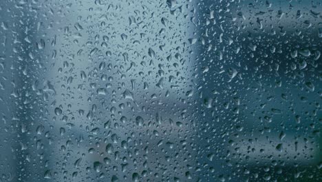 lluvia en la ventana
