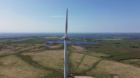 vista aérea de una granja de turbinas eólicas para producir energía limpia renovable sostenible objetivo neto cero