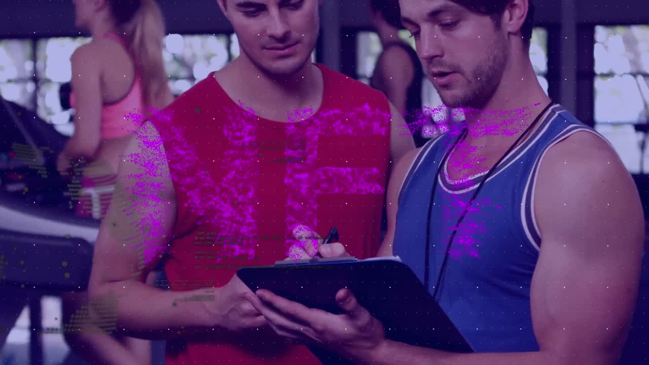 Animazione di elaborazione dati su diverse persone che praticano sport in palestra.