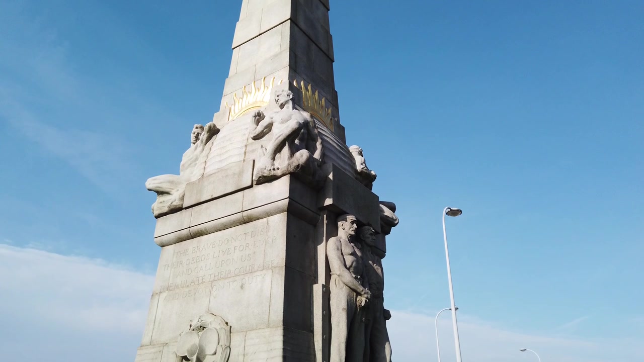 Monumento a los héroes de la sala de máquinas del barco Titanic, Liverpool, Reino Unido