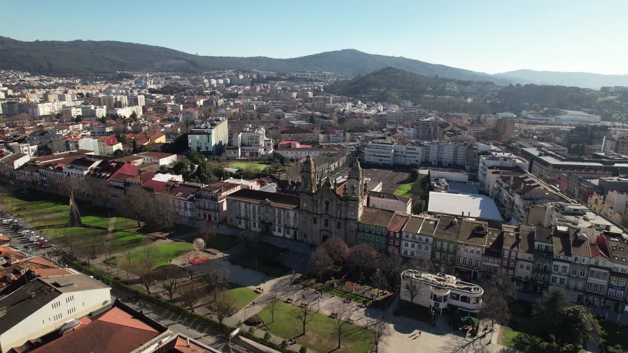 sobre el centro de la ciudad de braga, portugal.