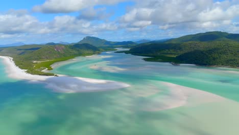 Whitehaven-beach-filmed-by-a-drone,-whitsunday-island-australia