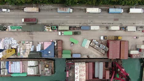 small feeder type container barges operating in hong kong pillar point dock