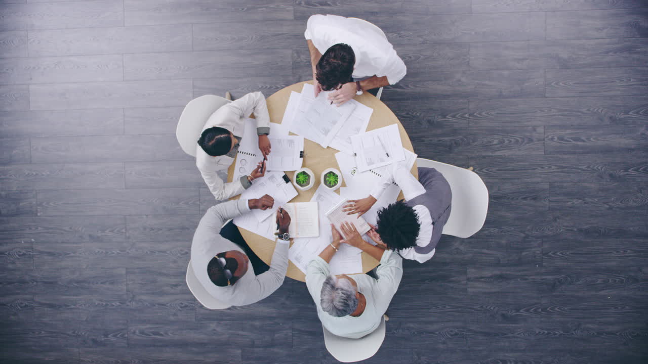 성공은 신중한 계획의 결과입니다.