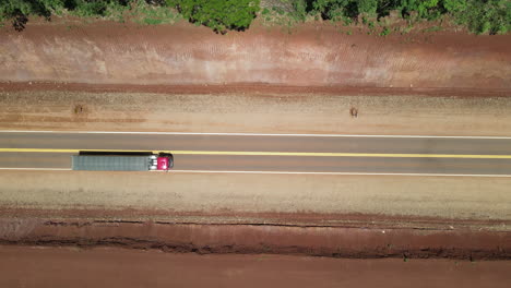 Trucks-on-the-road-through-the-jungle