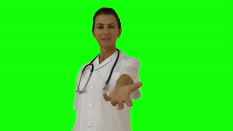 Doctora-Sonriente-Presentando-Con-Su-Mano