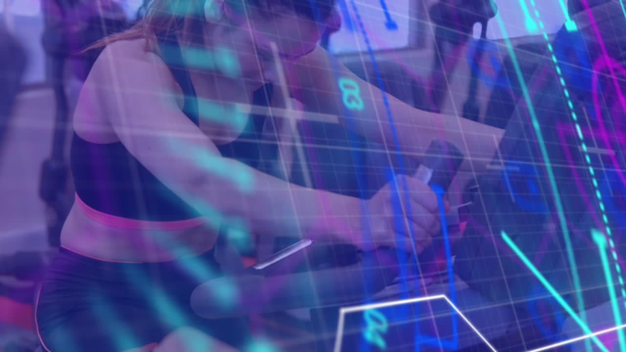 달리기 기계에서 운동하는 여성 운동 선수에 대한 인터페이스 및 데이터 처리 애니메이션