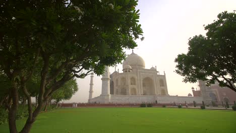 side view of the taj mahal