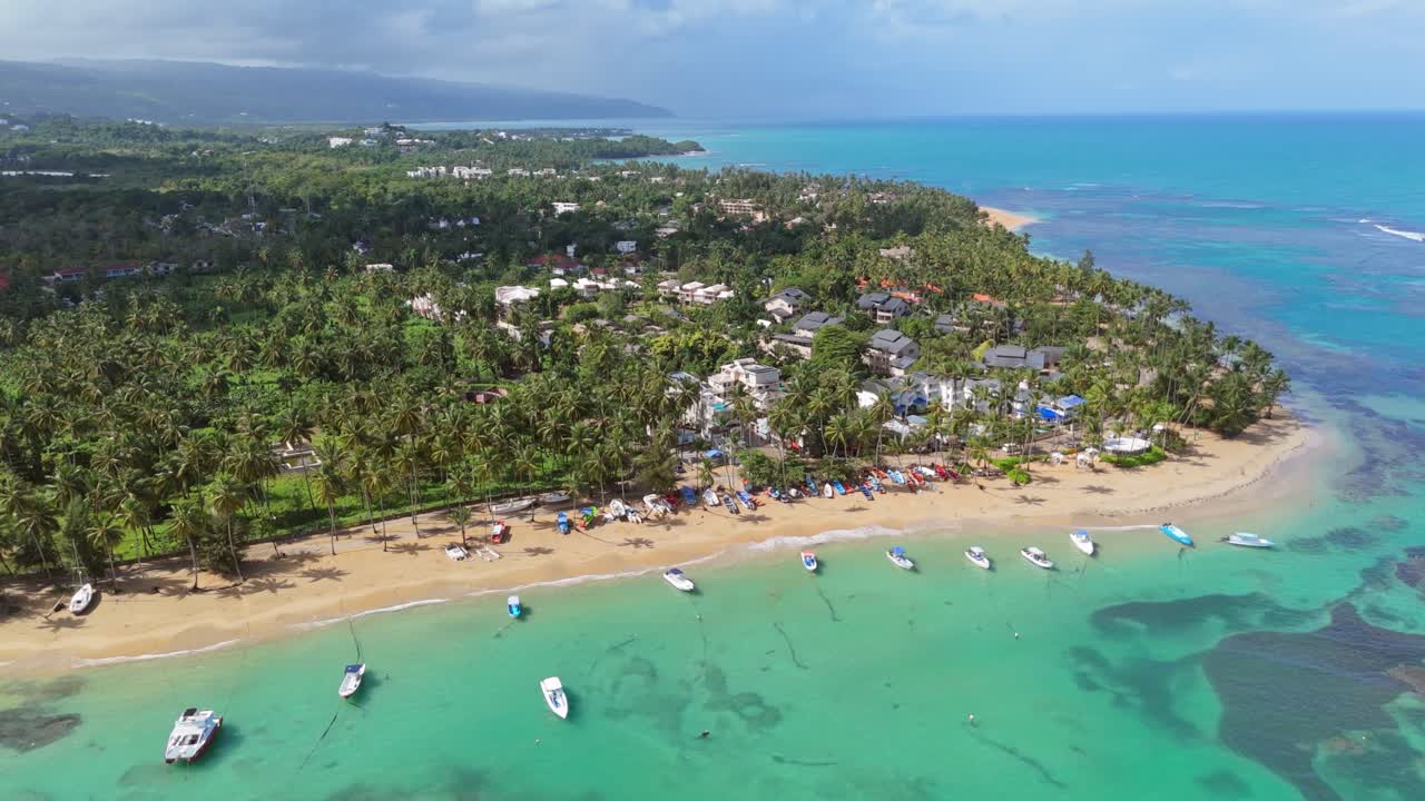 Stunning View of Playa Las Terrenas in Samaná with Beautiful Beaches and Lush Tropical Scenery
