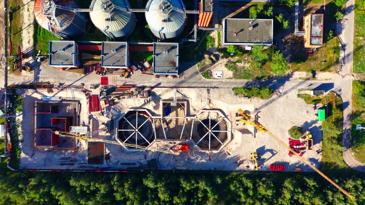 Expansión de la planta de tratamiento de aguas residuales, infraestructura estratégica, ingeniería ambiental