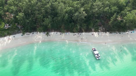 Aerial-view-of-Malibu-Beach-on-Koh-Phangan-Island,-Thailand