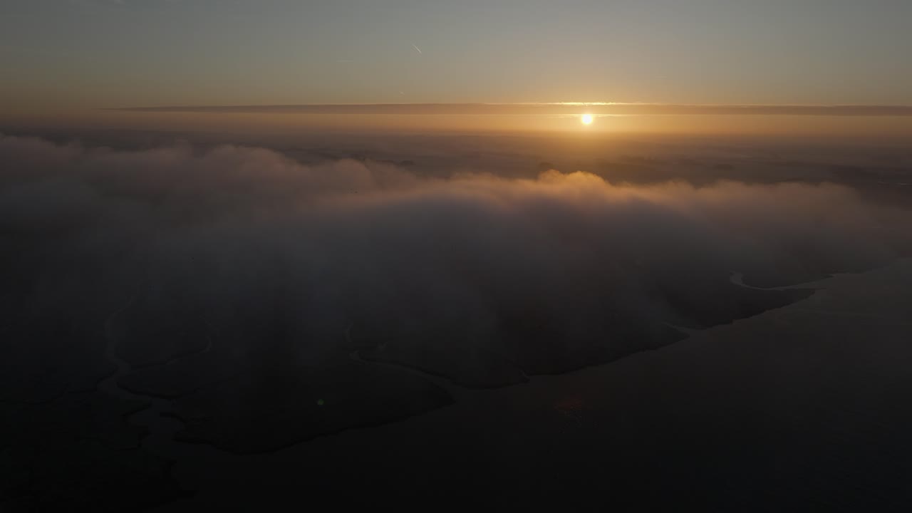 amanecer río great ouse nube atmosférico aéreo paisaje invierno estuario marisma salada reyes lynn norfolk reino unido