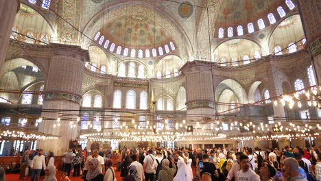el interior de la mezquita azul, estambul