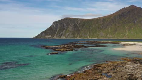 Playa-Archipiélago-De-Lofoten-Playa-De-Las-Islas